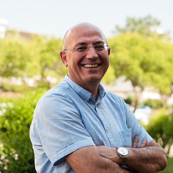 yasar-gurbuz-profil-fotografi